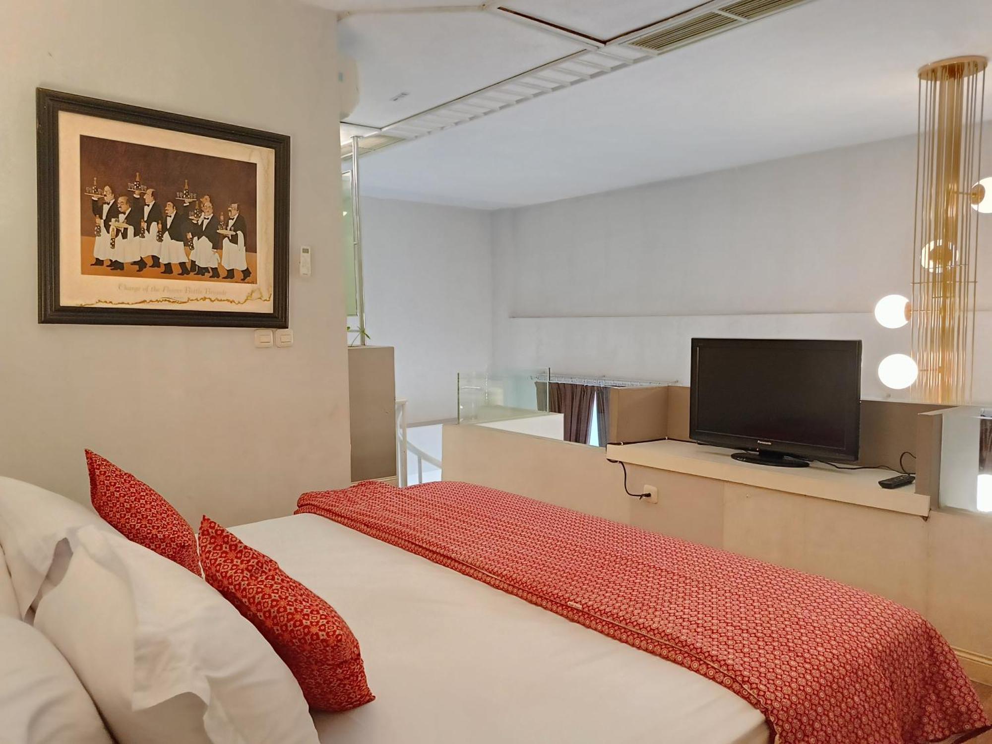 Lux Tychi Hotel Malang Exterior foto